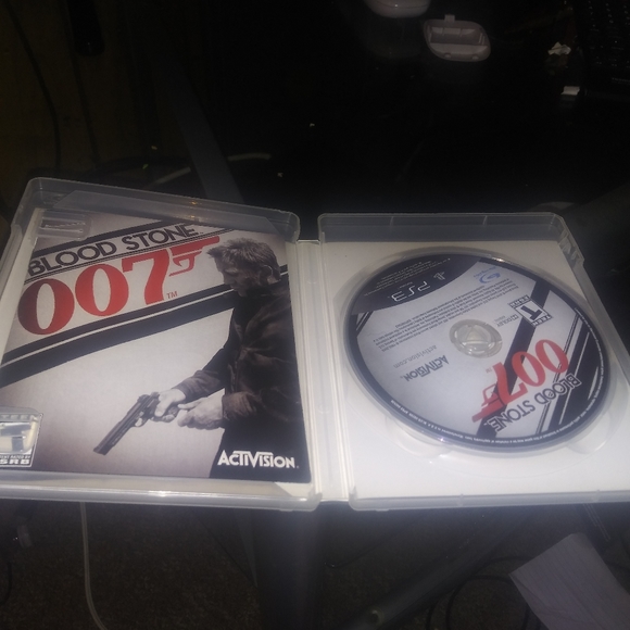 Video games - Picture 2 of 2